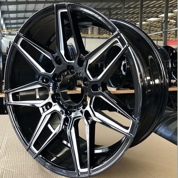 Staggered alloy wheels - TN19003